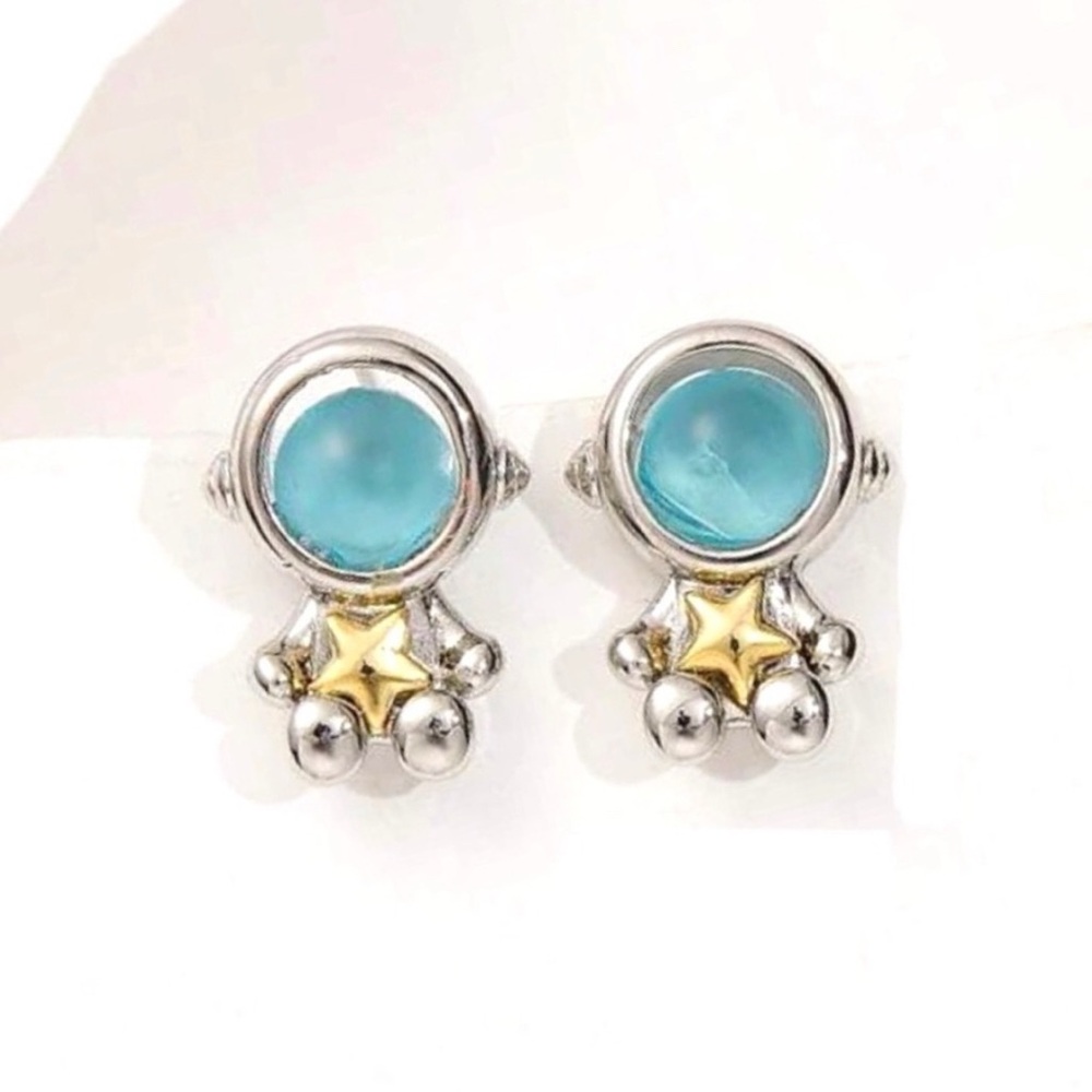 “One Small Step for Man” Astronaut Space Cadet Cosmonaut Spaceman Mini Tiny Stud